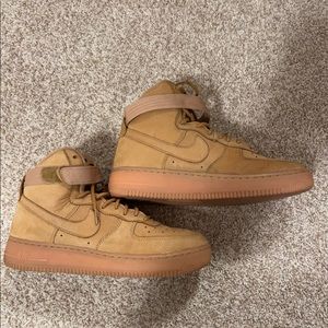 Nike shoes, youth size 7 (but fits woman’s shoes 7.5)